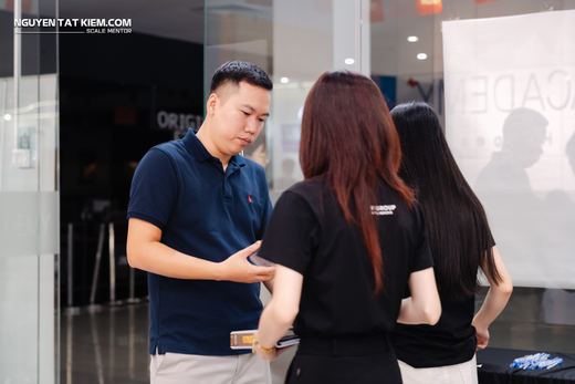 PHE03630.jpg